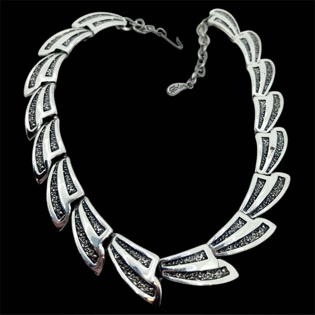 Vintage Designer Tortolani Avant Garde Abstract Silver Tone Necklace 16”